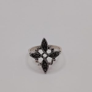 Anillo nudo de brujita